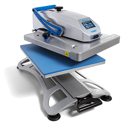 Hotronix® Fusion IQ™ Swing/Draw heat press
